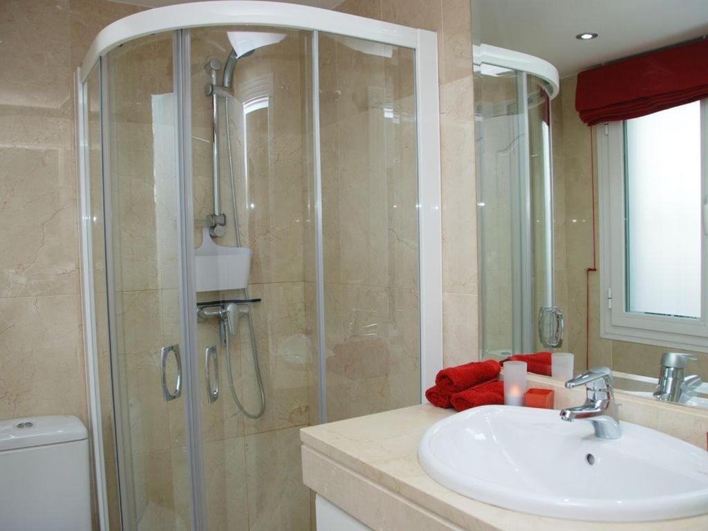 D12 Espectacular Y Moderno Apartamento En Primera Linea - Estepona - Sinfonia Del Mar Zewnętrze zdjęcie